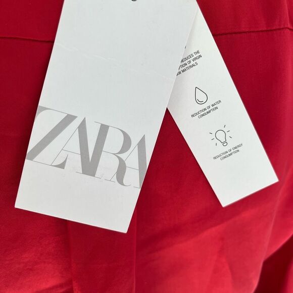 New with tags ZARA RED NEW SATIN EFFECT WRAP DRESS SHORT BRIGHT
RED size M - Picture 11 of 11